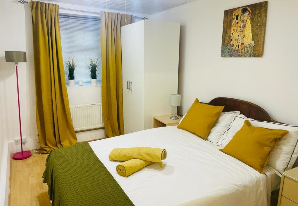 Cosy Flat Close To East Finchley Station Londres Exterior foto