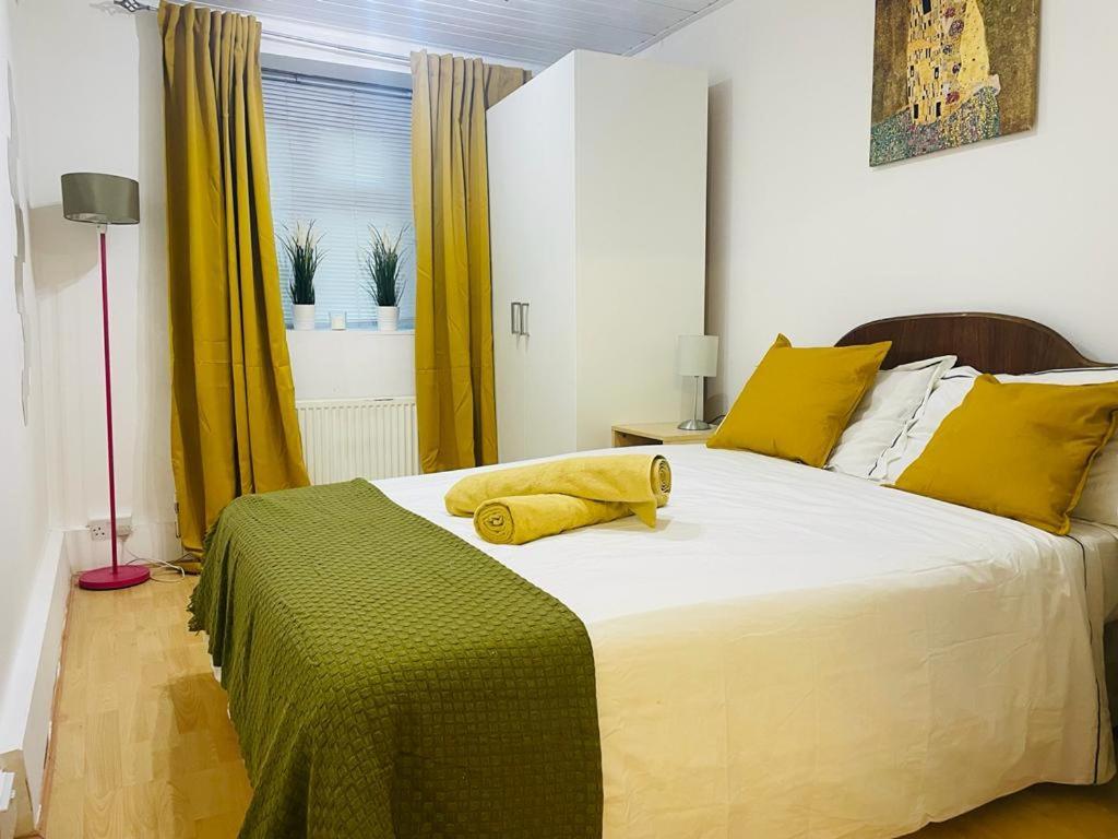 Cosy Flat Close To East Finchley Station Londres Exterior foto